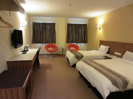 Grand Court Hotel Teluk Intan Exterior foto